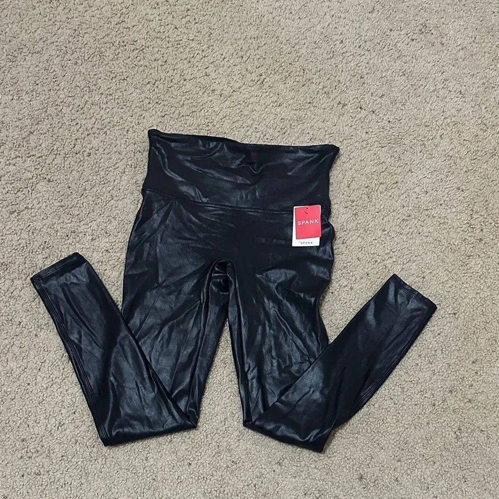 NWT SPANX Shiny Black High-Waisted Faux Leather Leggings